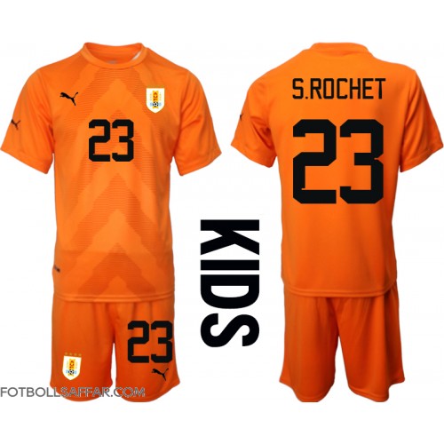 Uruguay Sergio Rochet #23 Målvakt Bortadräkt Barn VM 2022 Kortärmad (+ Korta byxor)